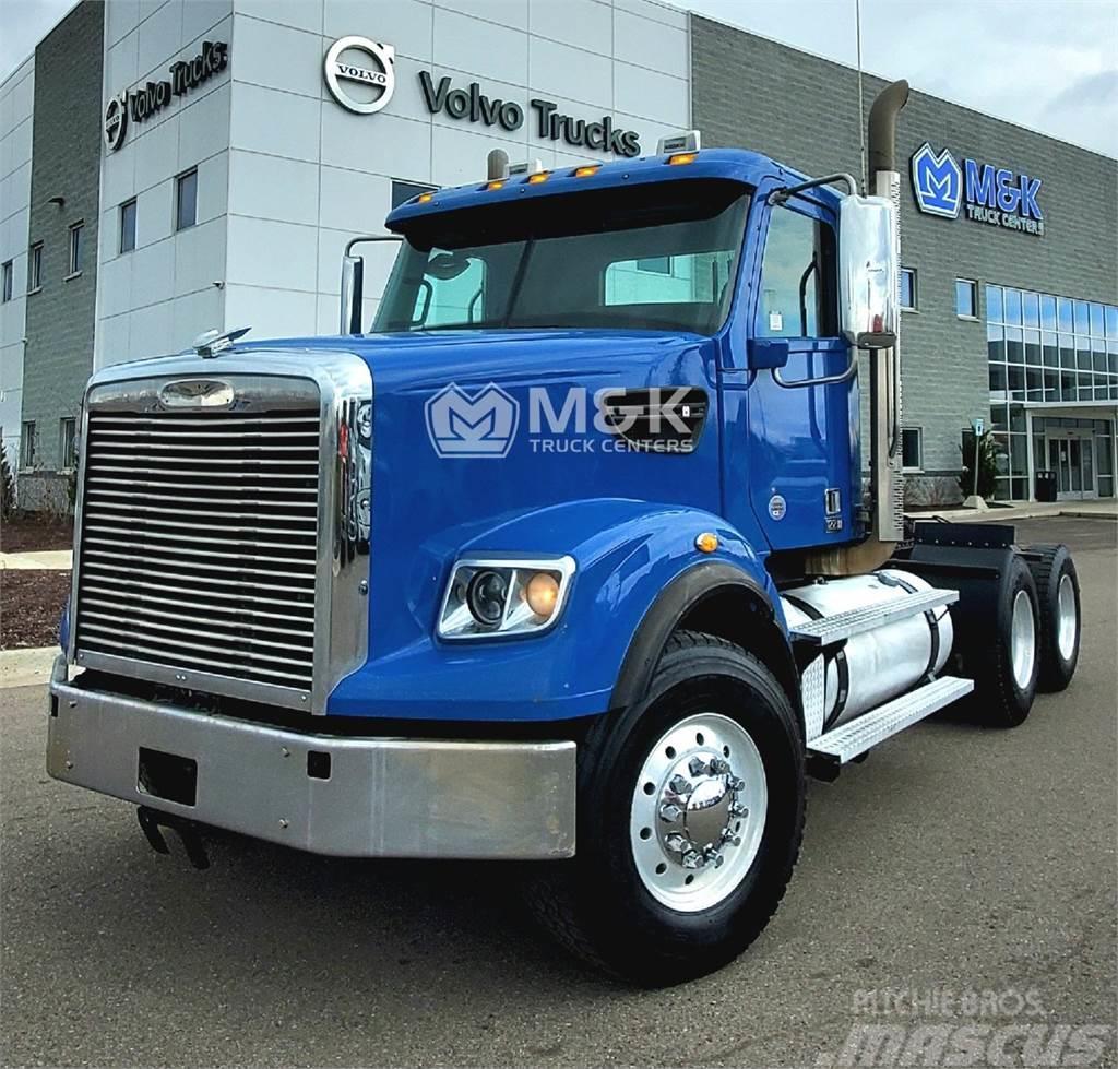 Freightliner 122SD Truck Tractor Units