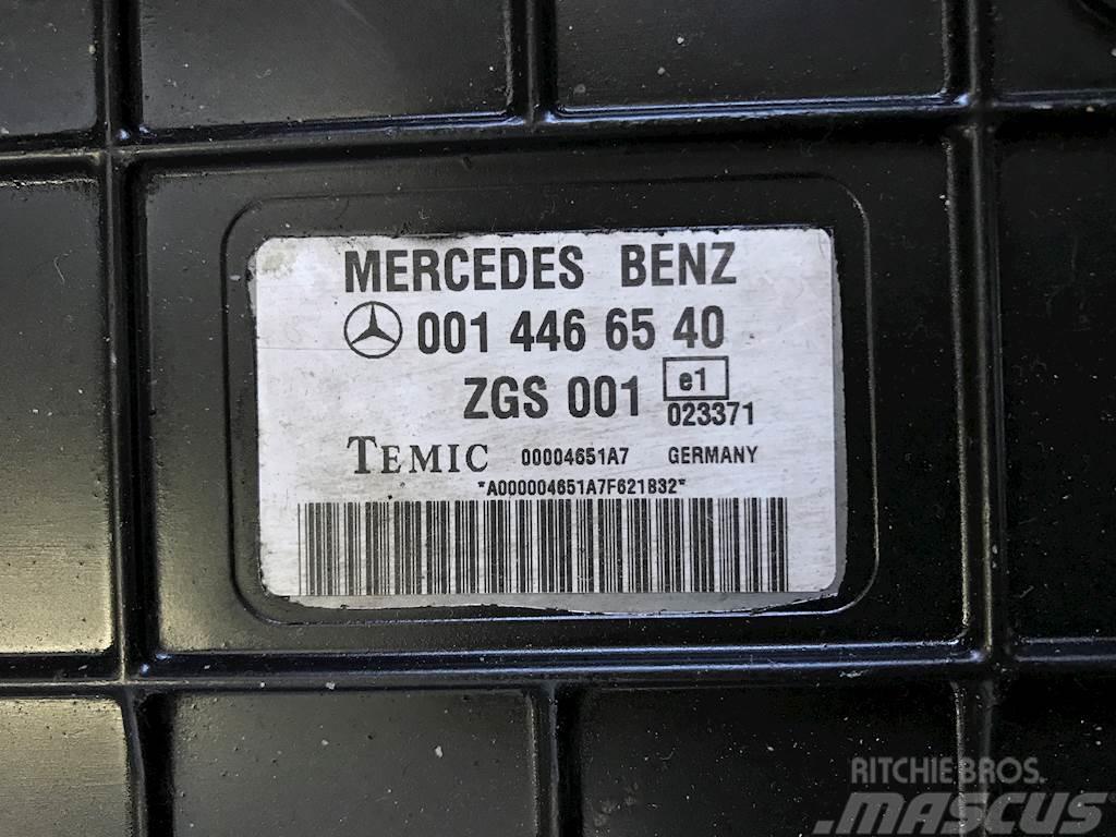 Mercedes-Benz OM924LA Electronics