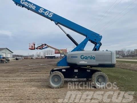Genie S65 Vertical mast lifts