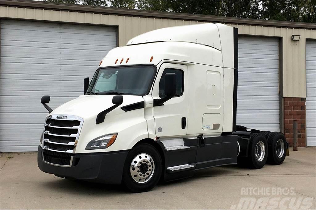 Freightliner Corp. CASCADIA Truck Tractor Units