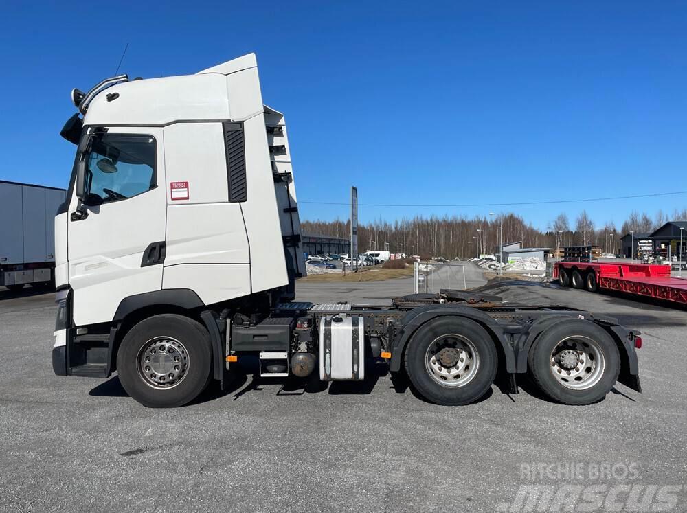 Renault 520 6x2 -15 Truck Tractor Units