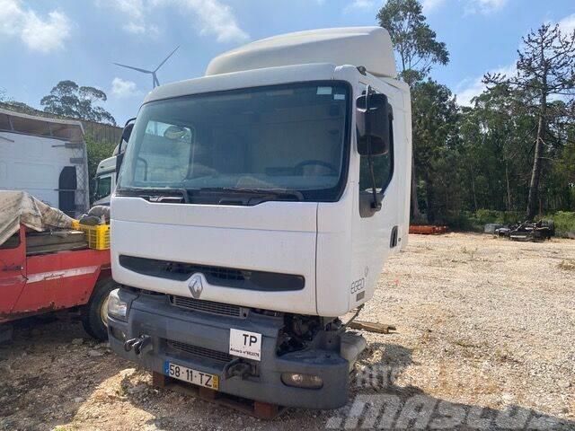 Renault 270 DCI Cabins and interior