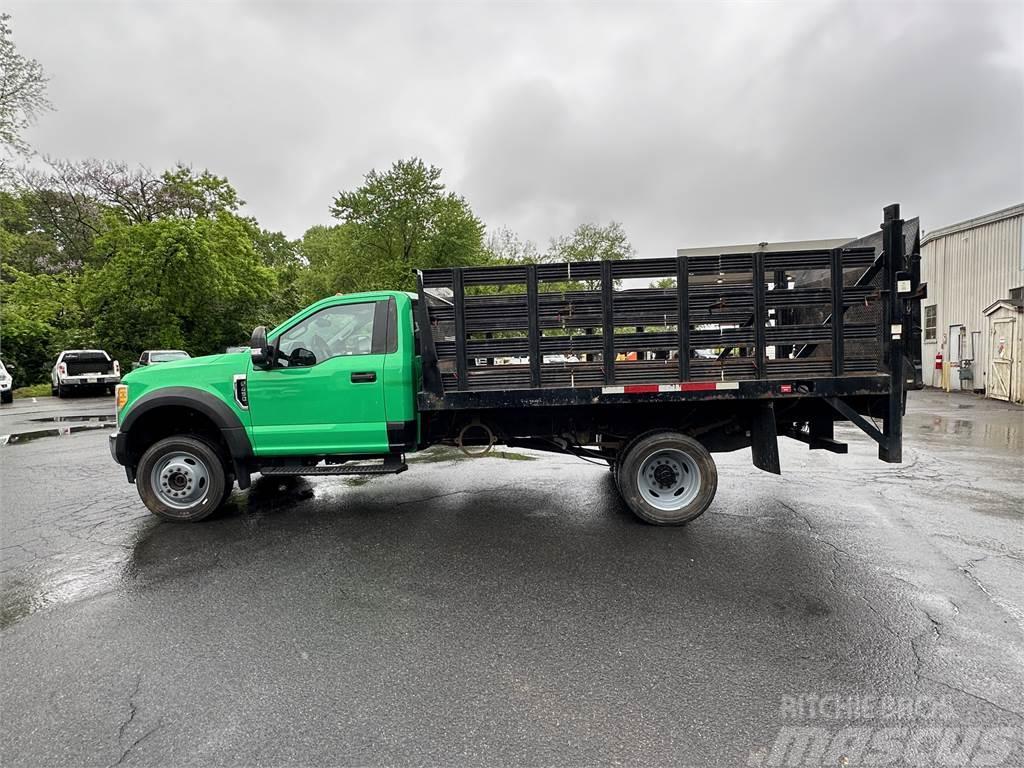 Ford F450 XL Flatbed/Dropside trucks