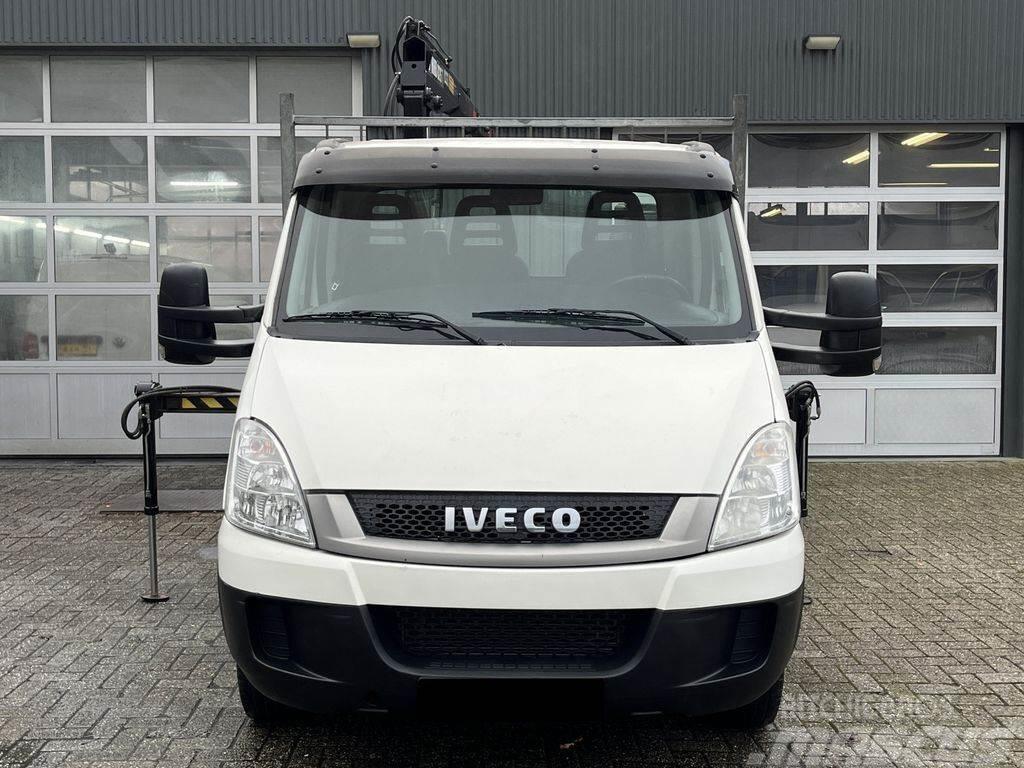 Iveco Daily 40C17 Flatbed + crane - Hiab 026T Flatbed/Dropside trucks