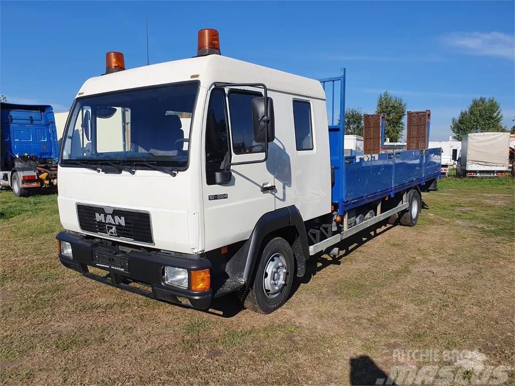 MAN 12.224 - Doka trailer Flatbed/Dropside trucks