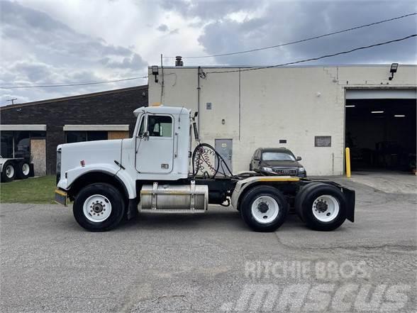 Freightliner FLD120 CLASSIC Truck Tractor Units