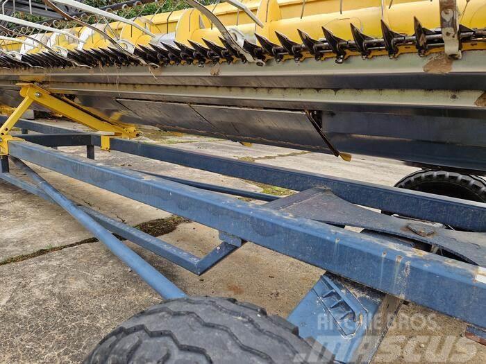 New Holland VARIFEED 10,67 M HD Combine harvester spares & accessories