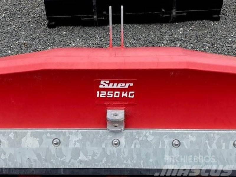  Suer SBS 1250 STAHLBETONGEWICHT Other tractor accessories