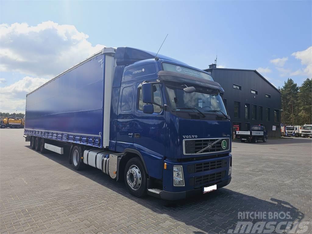 Volvo FH 13 440 EURO 5 automatic mega low deck + KRONE 2 Truck Tractor Units