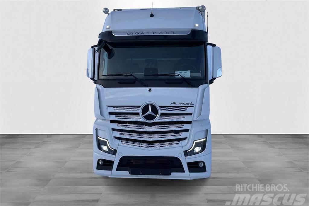 Mercedes-Benz Actros 3563 L/8x4/4 NLA 9,6m 2-lämpö kylkiaukeava  Temperature controlled trucks