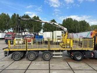 LAG 3 AXLE + HIAB 130R S2