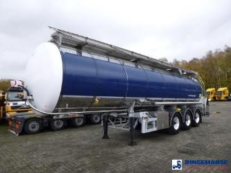 LAG Food tank inox 32 m3 / 3 comp + pump, steaming hea