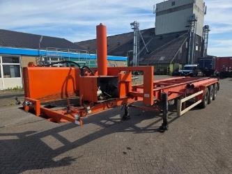 LAG 0-3-39 - Disc brakes LAG 0-3-39 3-axle container c