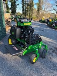 John Deere Q810E