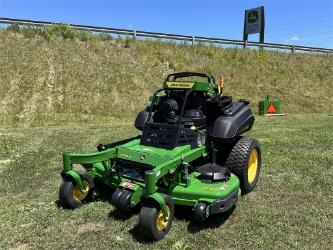 John Deere Q820M