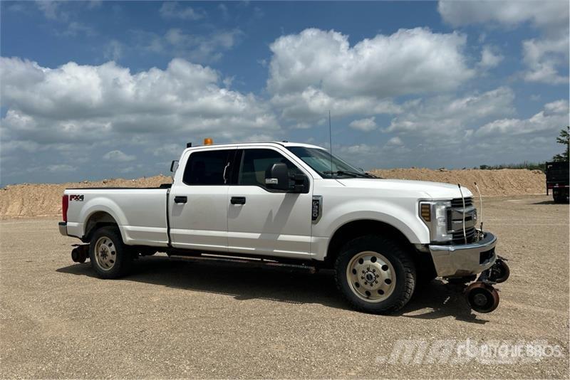 Ford F-350 Other