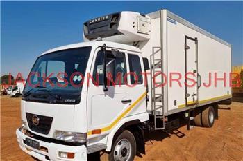 Nissan UD60 WITH INSULATED BODY AND CARRIER FRIDGE UNIT