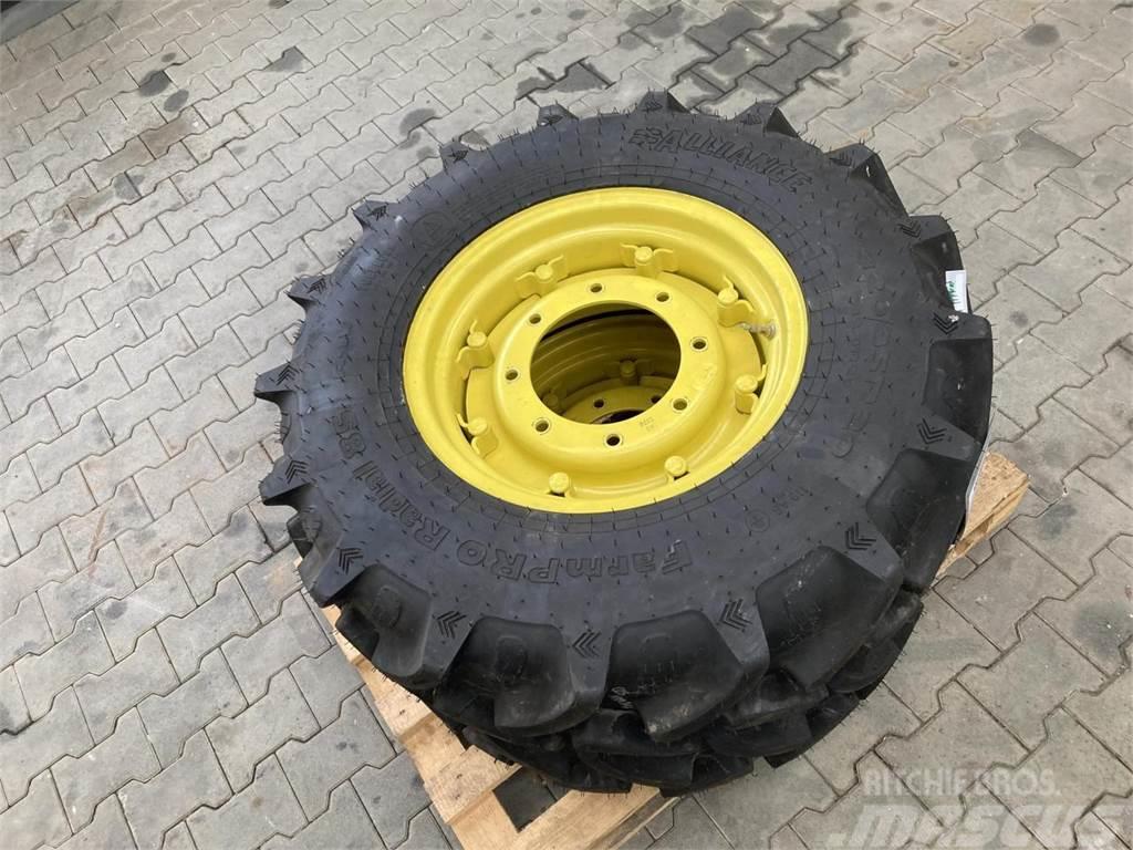 Alliance 320/85R20 Tyres, wheels and rims
