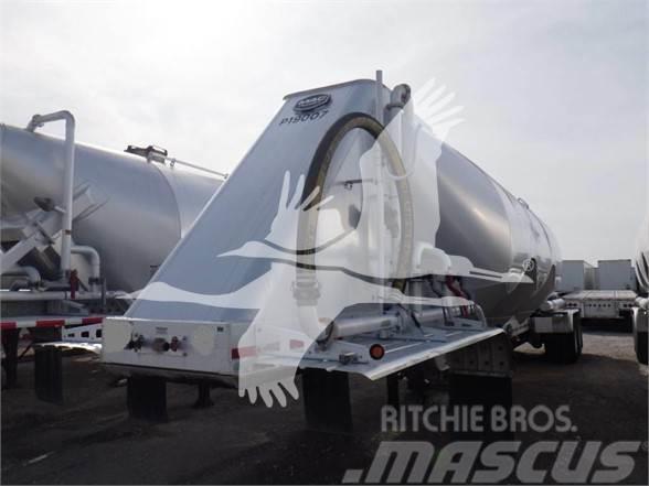 MAC TRAILER MFG 1050 CU FT PNEUMATIC, AIR RIDE, ALUM W Tanker semi-trailers