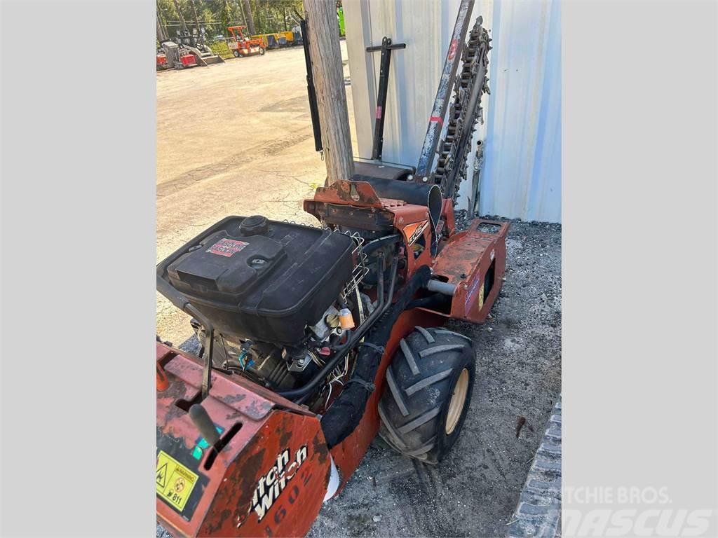 Ditch Witch RT16 Trenchers