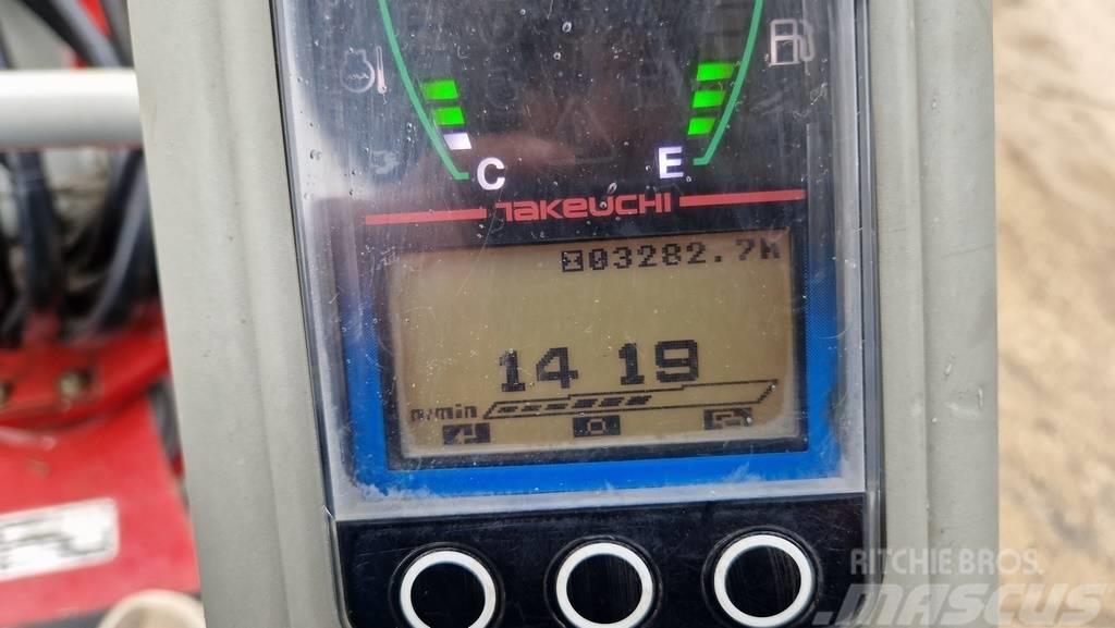 Takeuchi TB225 - POWERTILT - 3X BUCKETS - 2019 YEAR Mini excavators < 7t