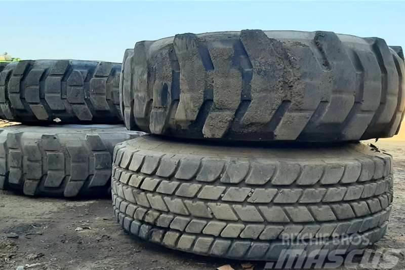  Tyre 445/95R25 Other trucks