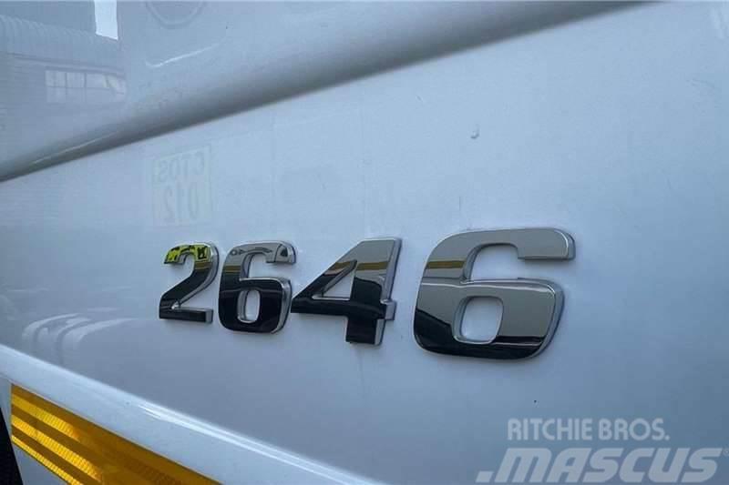 Mercedes-Benz 2646 6x4 T/T Other trucks