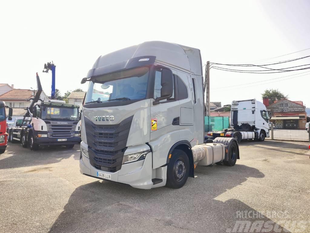 Iveco S-WAY AS440S51T/P Truck Tractor Units
