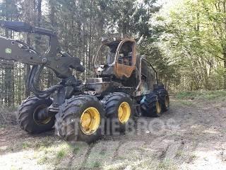 John Deere 1270G IT4 8WD Demonteras / Breaking Chassis and suspension