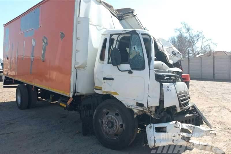 Nissan 2005 Nissan UD90 Stripping for Spares Other trucks