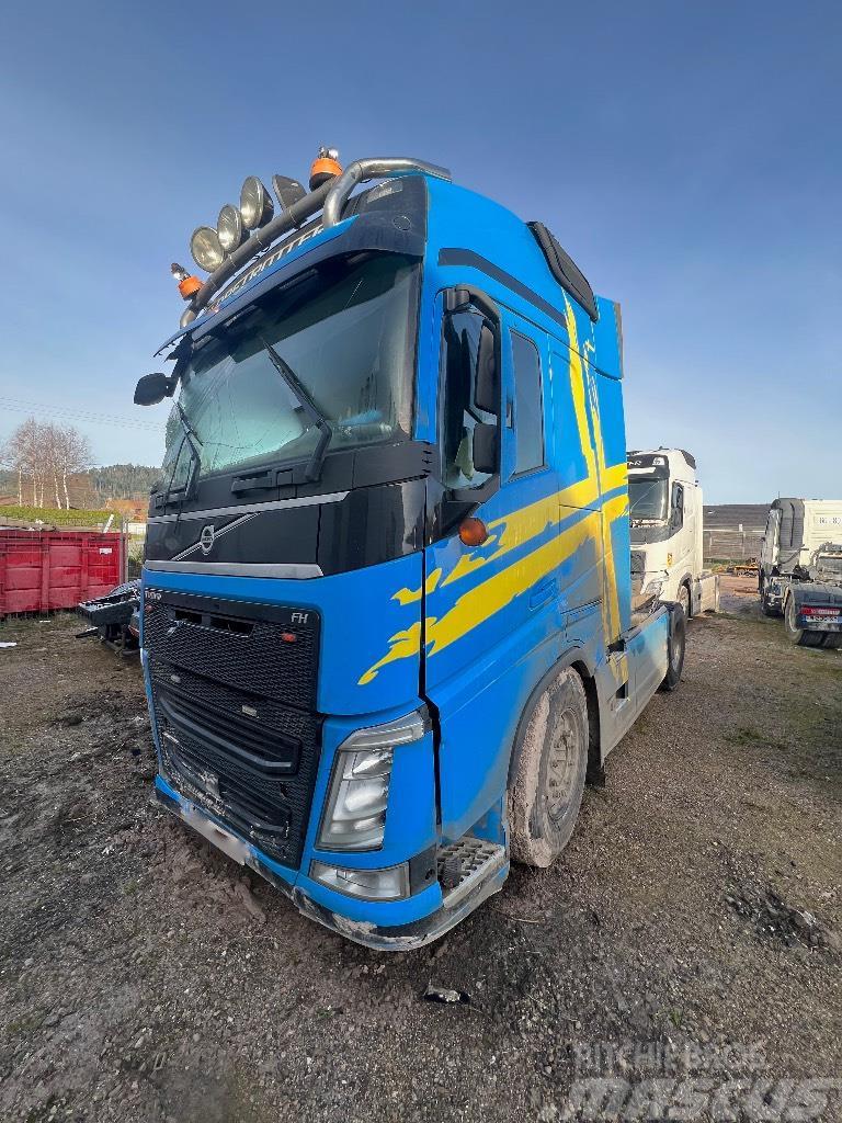 Volvo FH 460 globetrotter *ACCIDENTE*DAMAGED*UNFALL* Truck Tractor Units