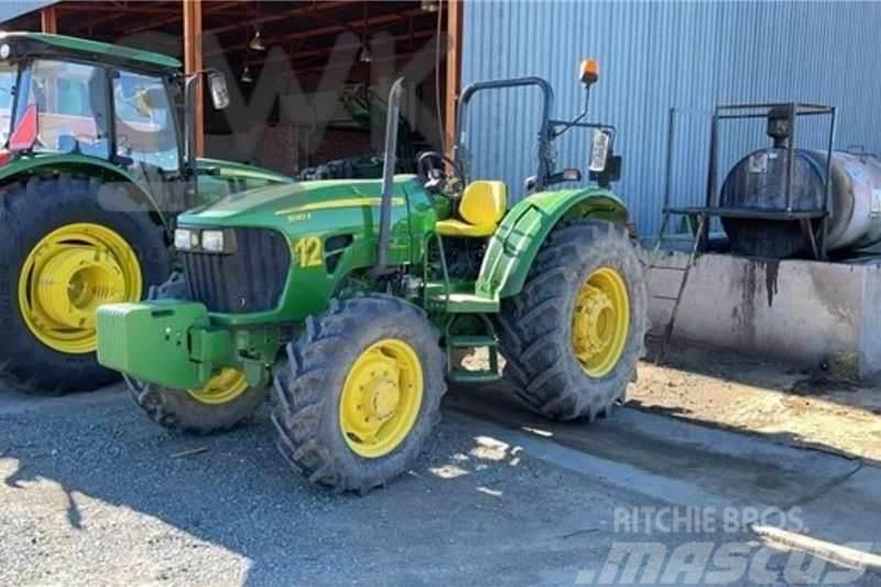 John Deere 5082E Mod Tractors