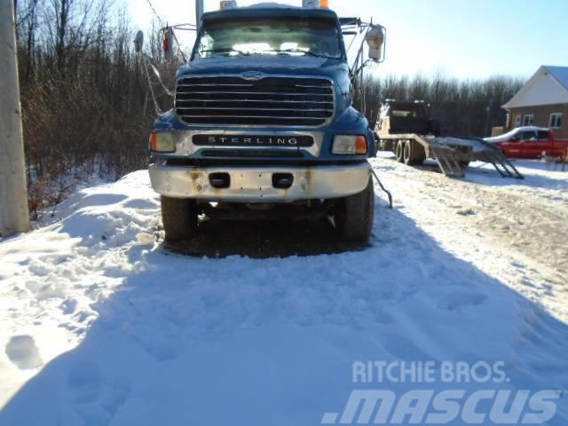 Sterling L 9500 Flatbed/Dropside trucks