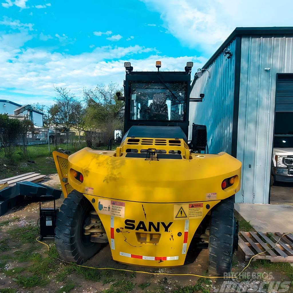 Sany SCP160H4 Rough terrain truck