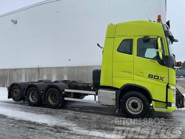 Volvo FH13 Containerframe/Skiploader trucks