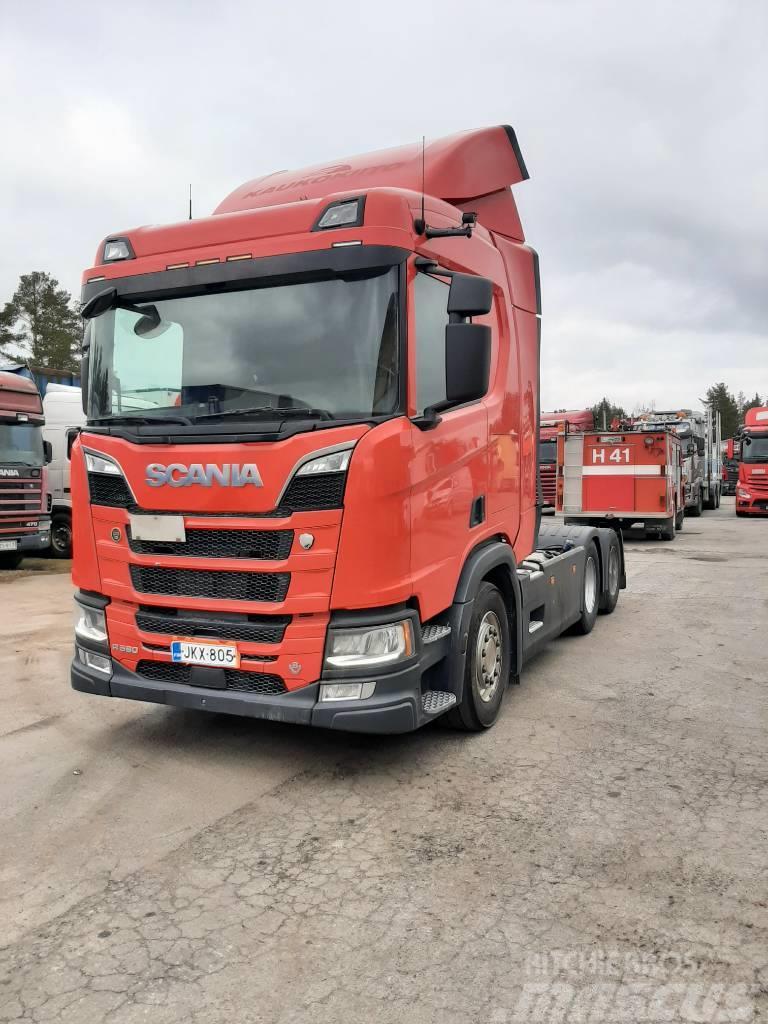 Scania R 580 Truck Tractor Units