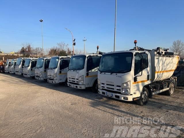 Isuzu NMR85-H5A Waste trucks