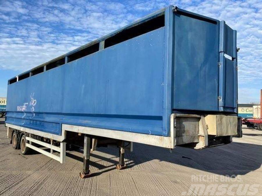 AHP LIVESTOCK TRAILER Livestock carrying trailers
