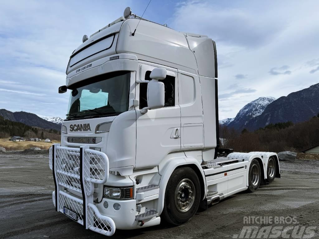 Scania R730 LA6x2HNB Truck Tractor Units