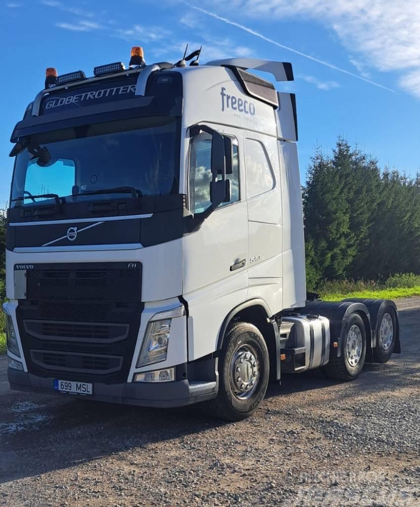 Volvo FH 540 6x4 boogie lift Truck Tractor Units