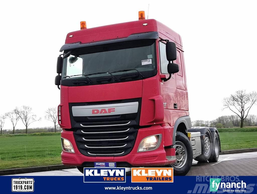 DAF XF 510 6x2 ftg spacecab Truck Tractor Units