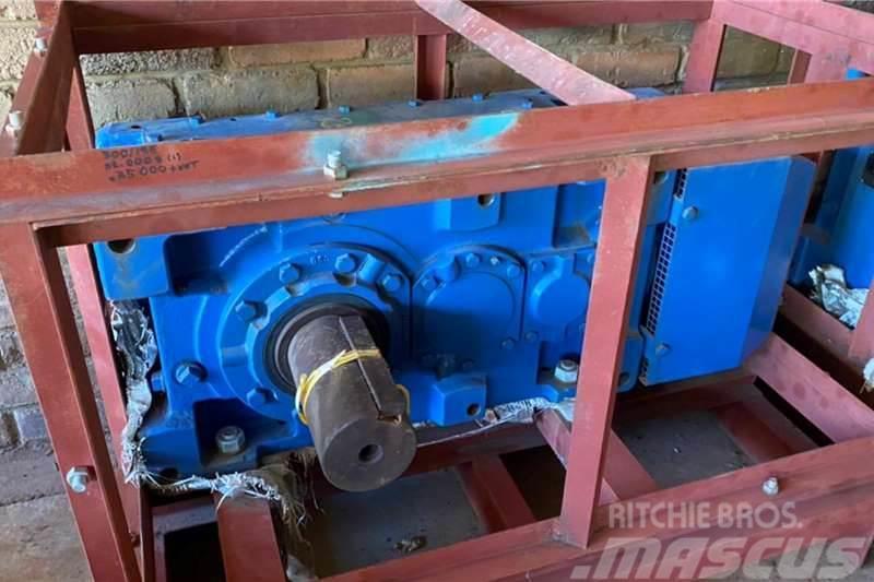 Sumitomo Industrial Gearbox 55kW Ratio 28 to 1 Other trucks