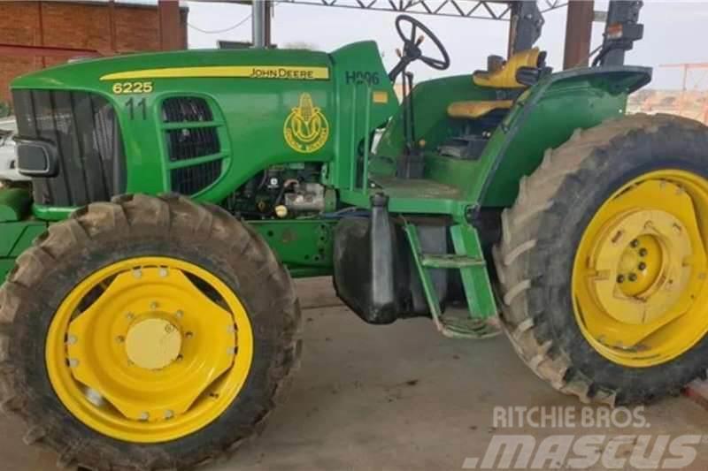 John Deere 6225 Tractors