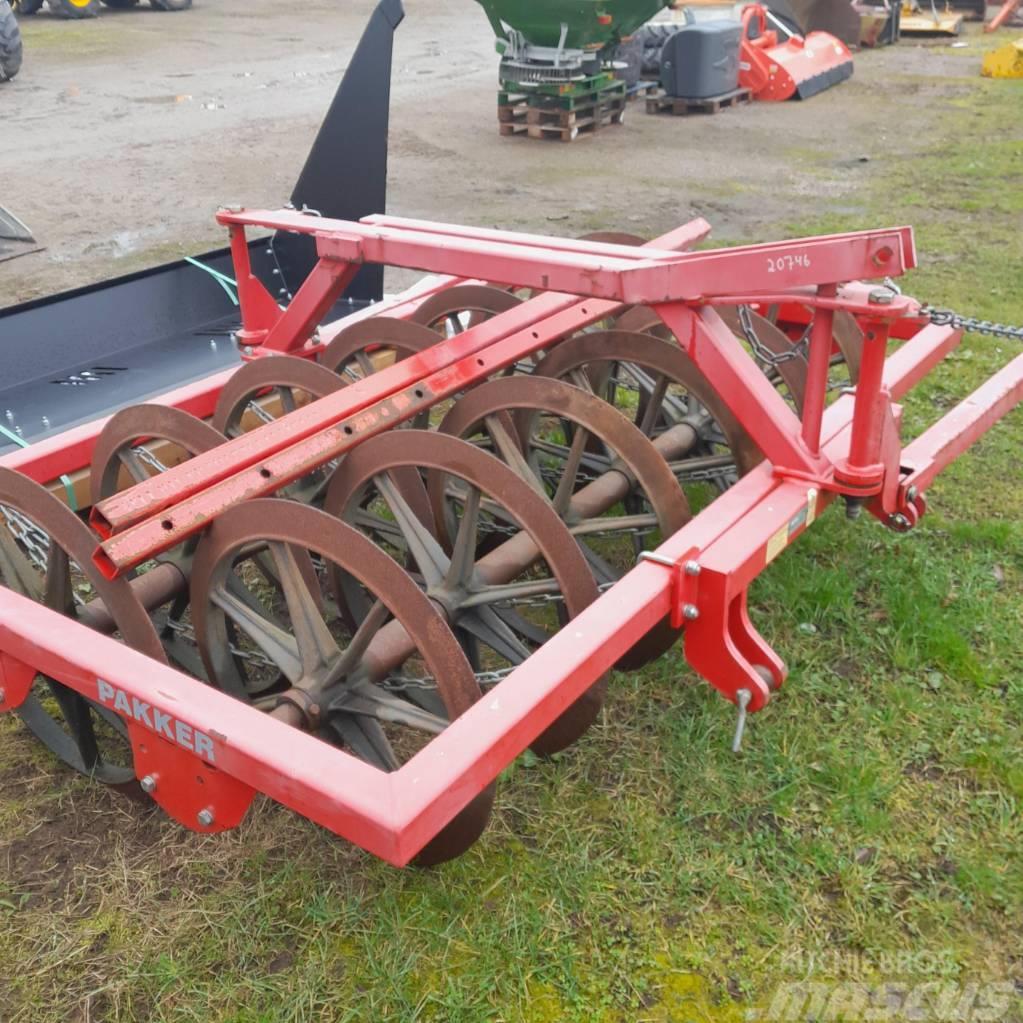 He-Va twin-packer Other tillage machines and accessories