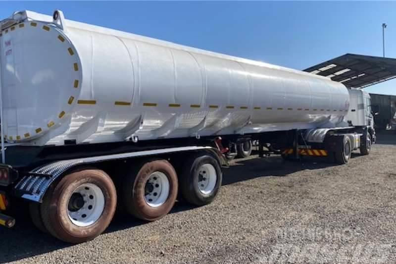  SA Road Tanker Tri Axle Bridging Fuel Tanker Trail Other trailers