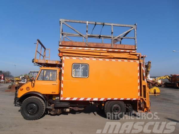 Unimog PODNOŚNIK KZW MPK POGOTOWIE SIECIOWE Truck mounted aerial platforms