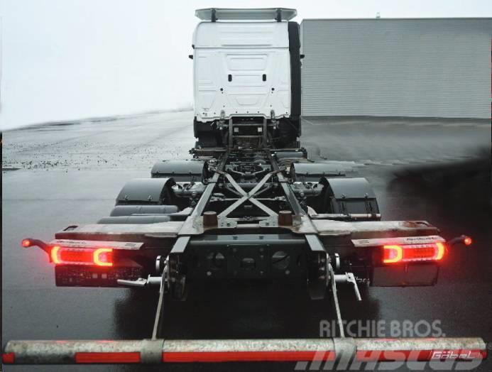 Mercedes-Benz Actros 2545 LnR MP5 E6 / 2021/ Low Deck / Mega / Containerframe/Skiploader trucks