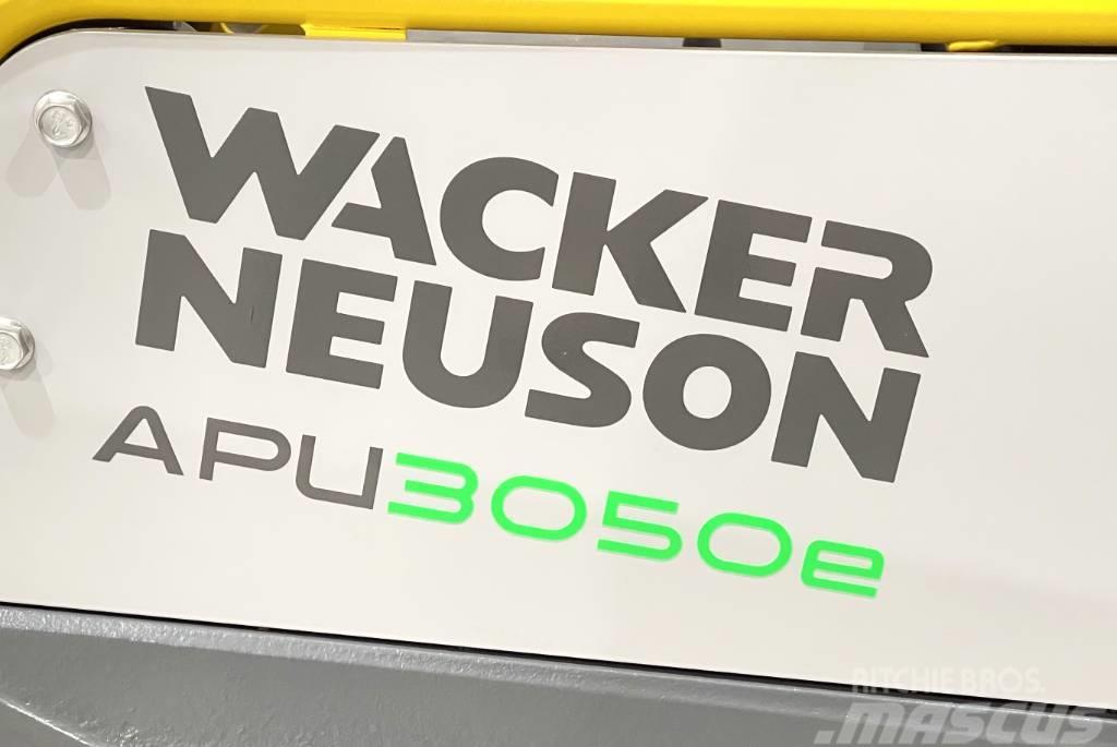 Wacker Neuson APU3050E Vibrator compactors