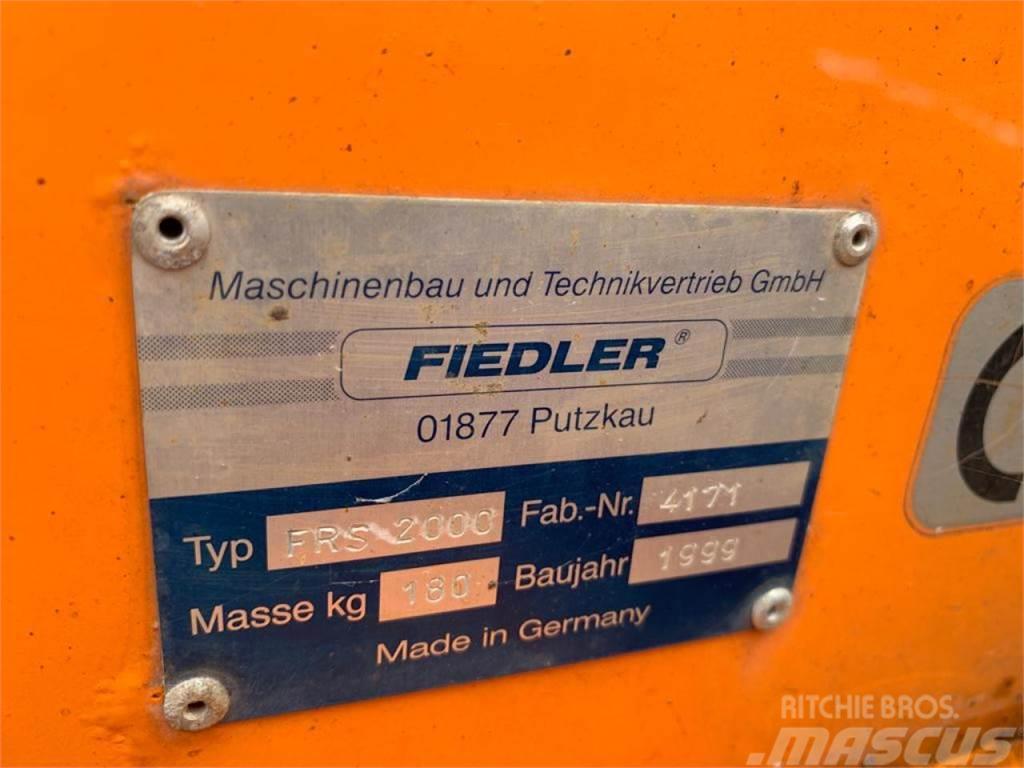 Fiedler Schneepflug FRS 2000 Other groundscare machines