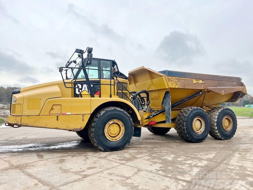 CAT 735C (740) - Excellent Condition / Low Hours Articulated Haulers